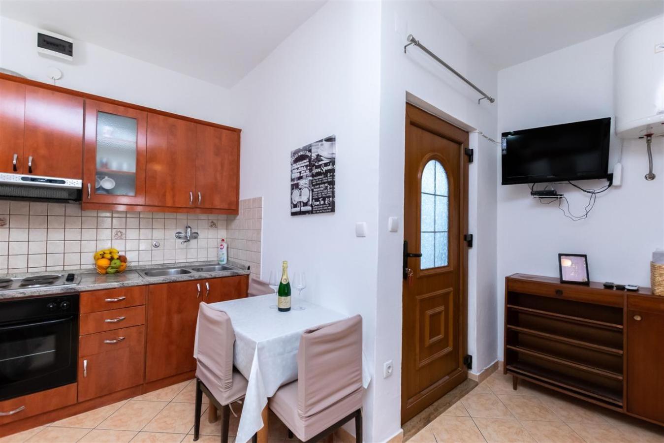 Apartment Dragan I Slavica Lopar Luaran gambar