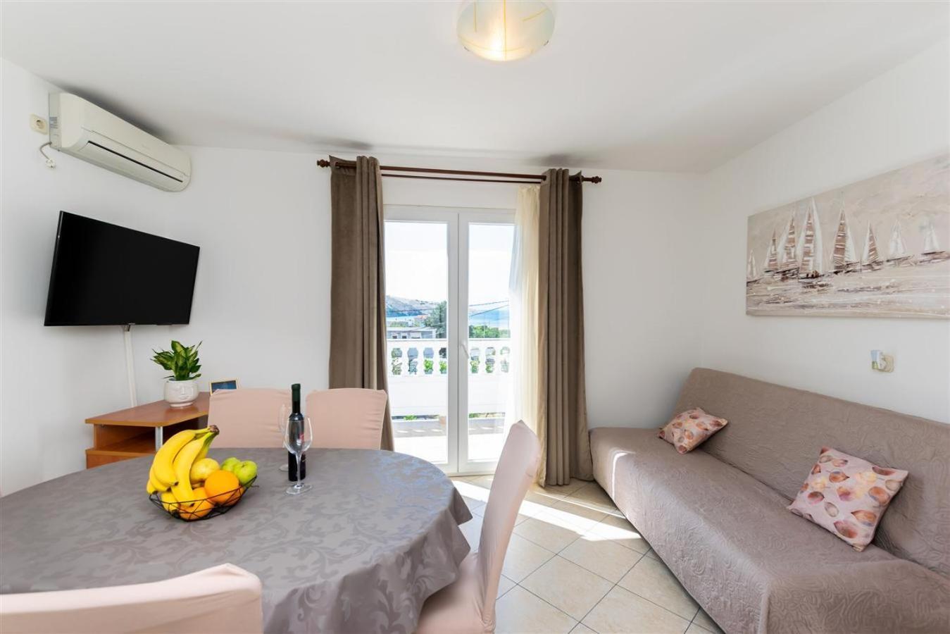 Apartment Dragan I Slavica Lopar Luaran gambar